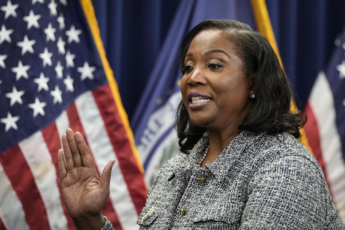 Trump Asks Court to Let Him Fire Cook, Who Warns of Vote Turmoil