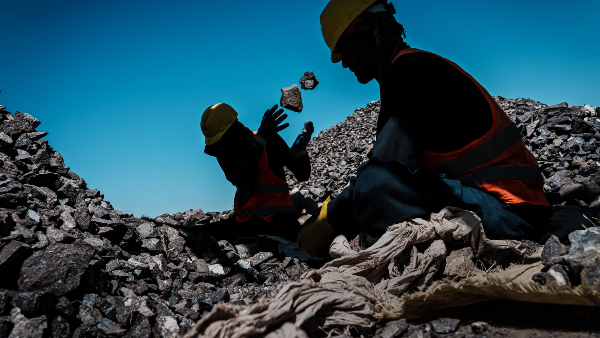 <br />
<b>Warning</b>:  Undefined variable $myimgalt in <b>/www/wwwroot/amtomessage.com/wp-content/themes/ennews001/single.php</b> on line <b>213</b><br />
