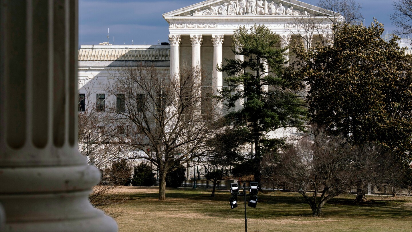 Supreme Court will consider overturning strict Hawaii gun law