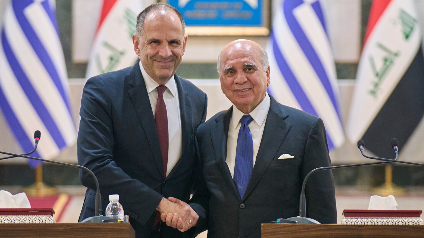 <br />
<b>Warning</b>:  Undefined variable $myimgalt in <b>/www/wwwroot/amtomessage.com/wp-content/themes/ennews001/single.php</b> on line <b>213</b><br />
