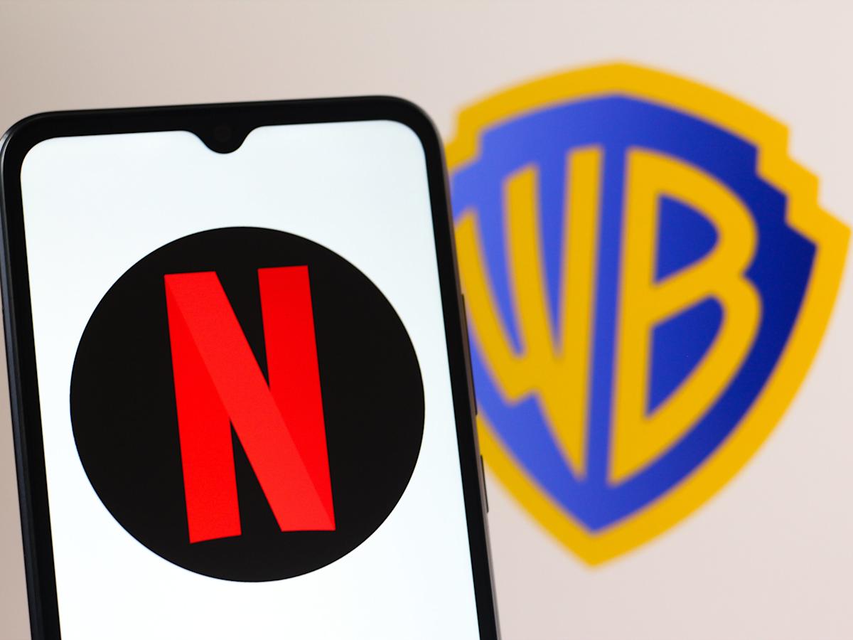 Warner Bros. investors are getting a big boost from the bidding war between Paramount and Netflix