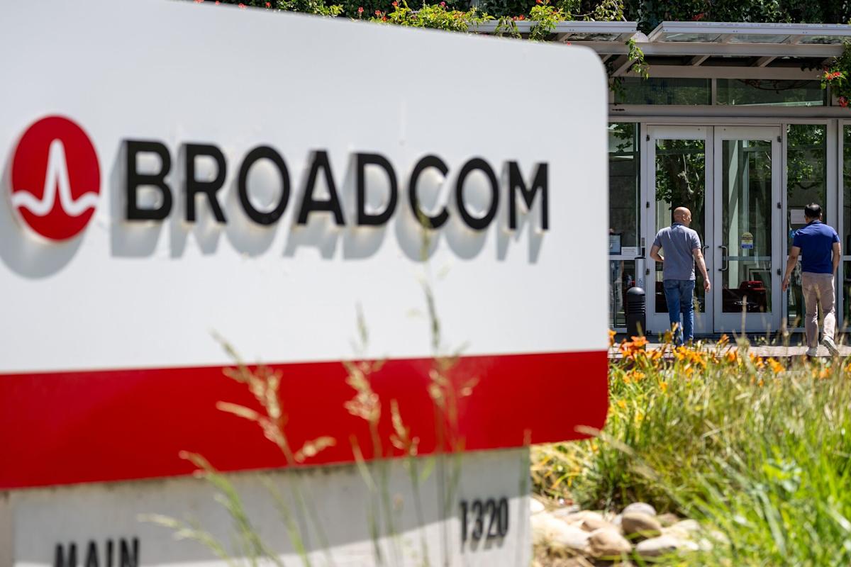 Broadcom Shares Slide After Investors Seek Bigger AI Payoff
